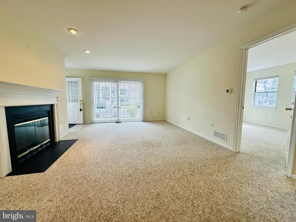 $2,500 | 550 Central Avenue, Linwood, NJ 08221