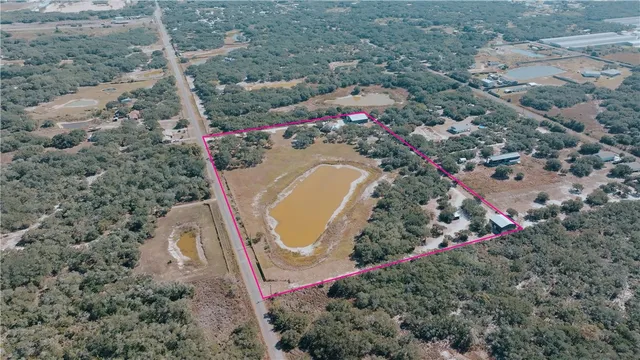 $998,000 | 2102 Prairie Road, Rockport, TX 78382