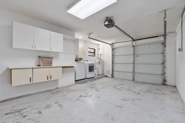 a view of a garage room