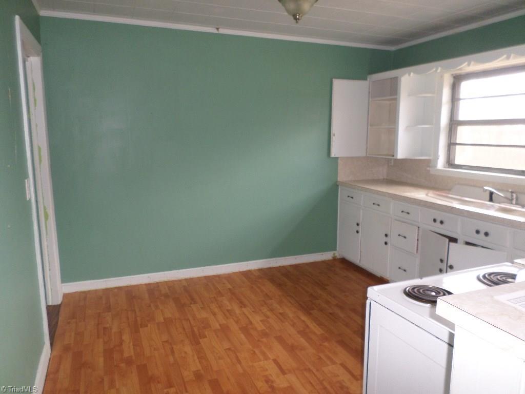 1048 Copeland School Road Dobson, NC 27017 - Photo 5 of 14 Gallery Image 5