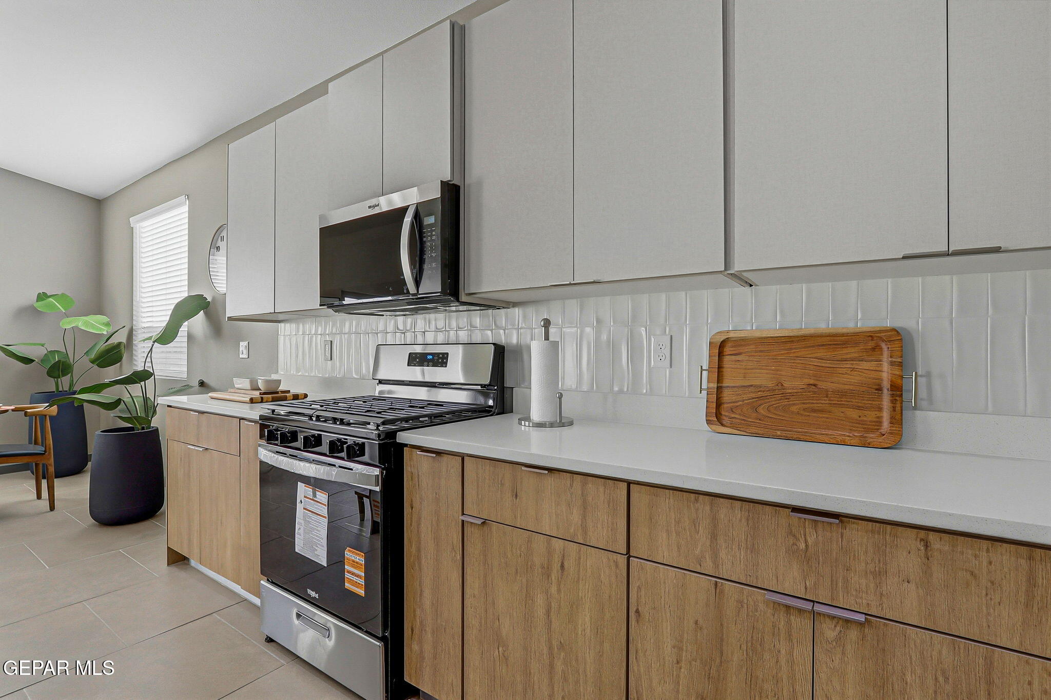 8417 Phil Place Vinton, TX 79821 - Photo 4 of 30 large-019c34f0-42fd-714e-b8d2-7e25e4776b