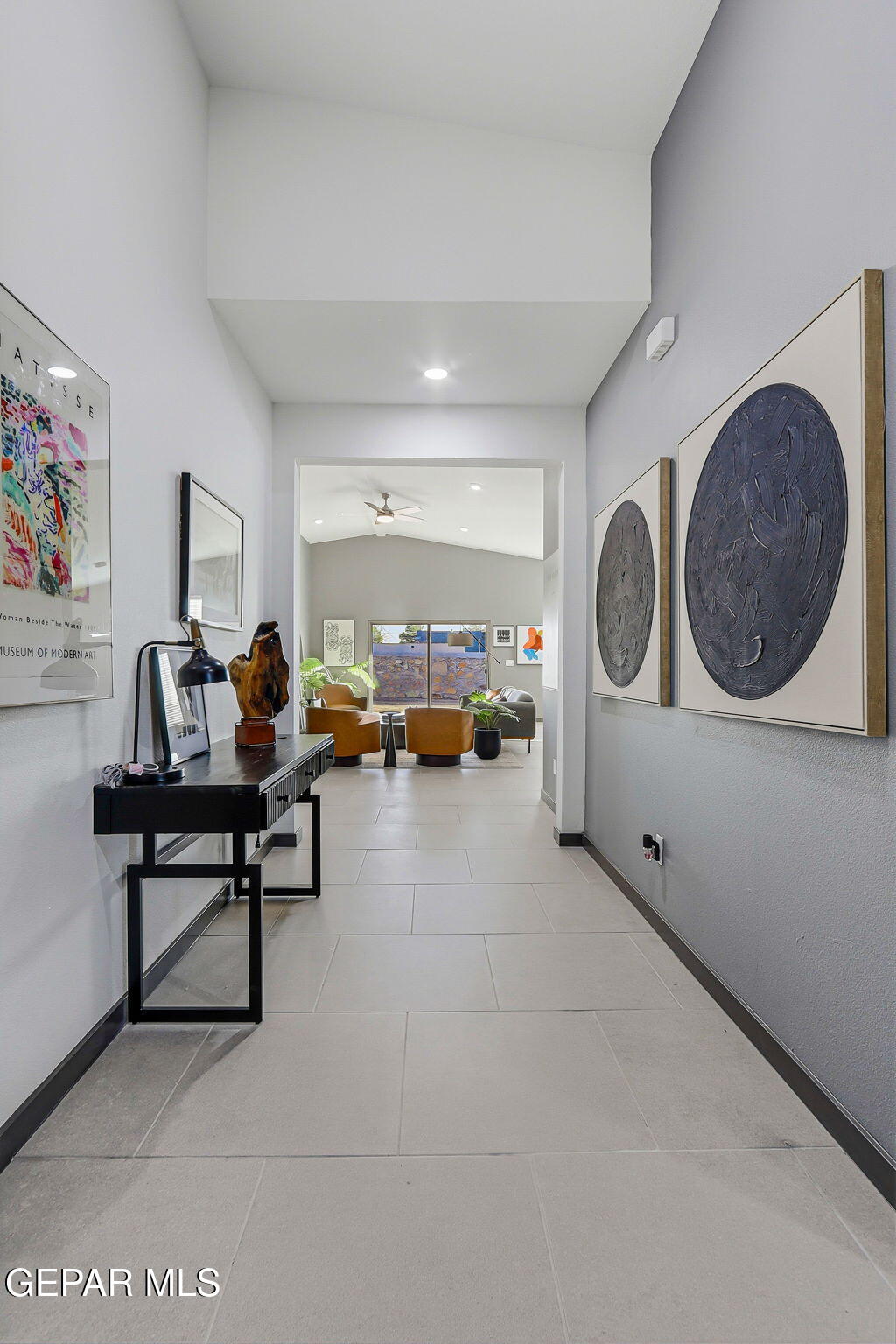 8417 Phil Place Vinton, TX 79821 - Photo 10 of 30 large-019c34f0-47a0-70cb-bbed-4bd8d1f99c