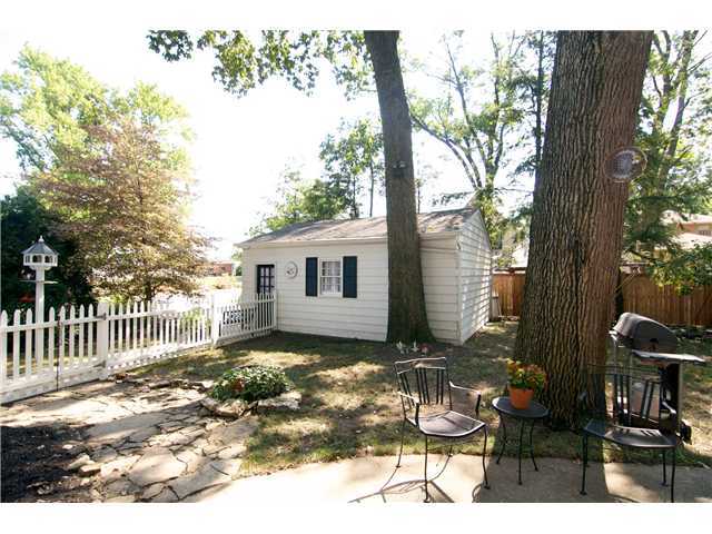 2726 Henthorn Road Columbus, OH 43221 - Photo 24 of 25