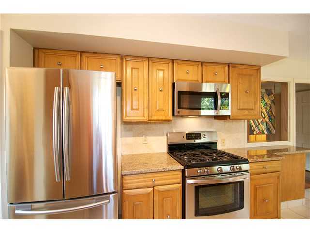 2726 Henthorn Road Columbus, OH 43221 - Photo 7 of 25