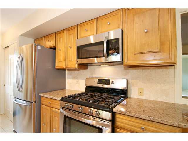 2726 Henthorn Road Columbus, OH 43221 - Photo 8 of 25