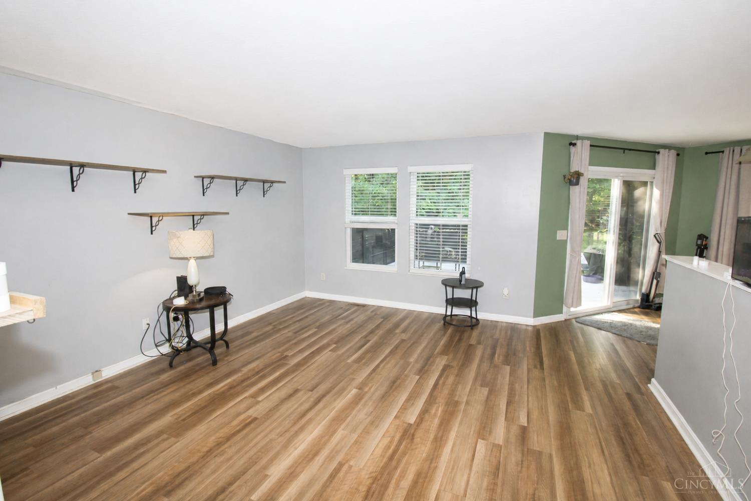 80 Wooded Ridge Drive Amelia, OH 45102 - Photo 10 of 46 Family/Living Room