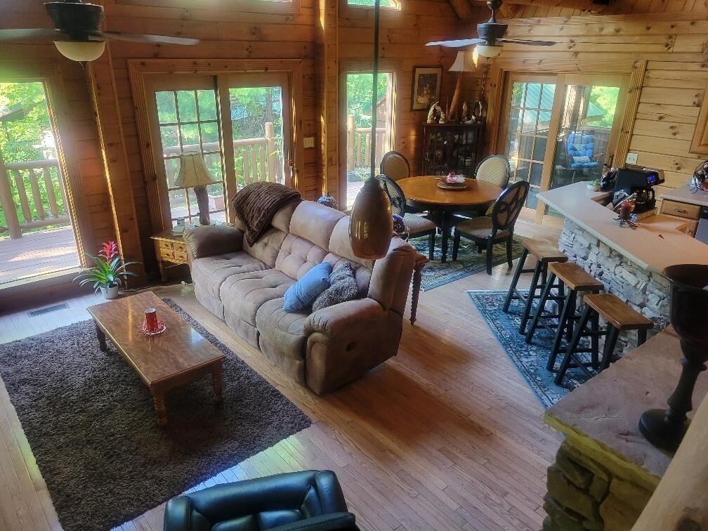 4514 Whetstone Road Sevierville, TN 37862 - Photo 7 of 31