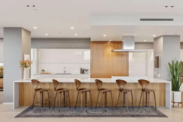 $4,200,000 | 222 2nd Street Southeast, Unit 1703, Minneapolis, MN 55414