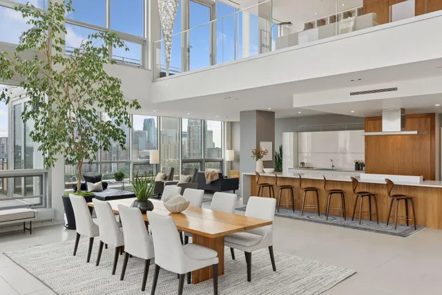 $4,200,000 | 222 2nd Street Southeast, Unit 1703, Minneapolis, MN 55414