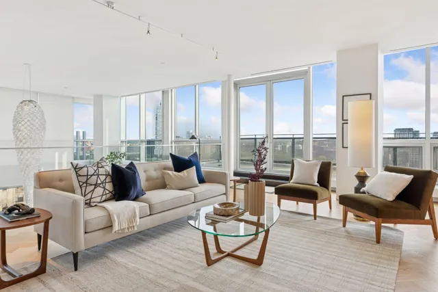 $4,200,000 | 222 2nd Street Southeast, Unit 1703, Minneapolis, MN 55414