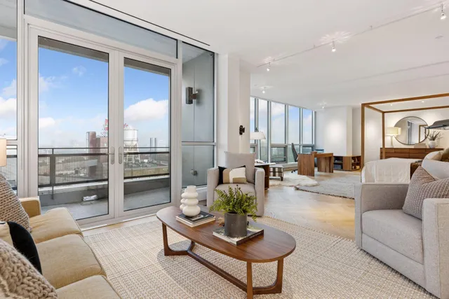 $4,200,000 | 222 2nd Street Southeast, Unit 1703, Minneapolis, MN 55414