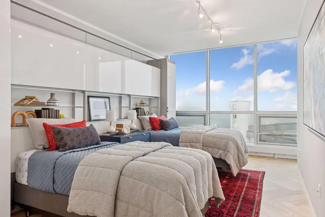 $4,200,000 | 222 2nd Street Southeast, Unit 1703, Minneapolis, MN 55414