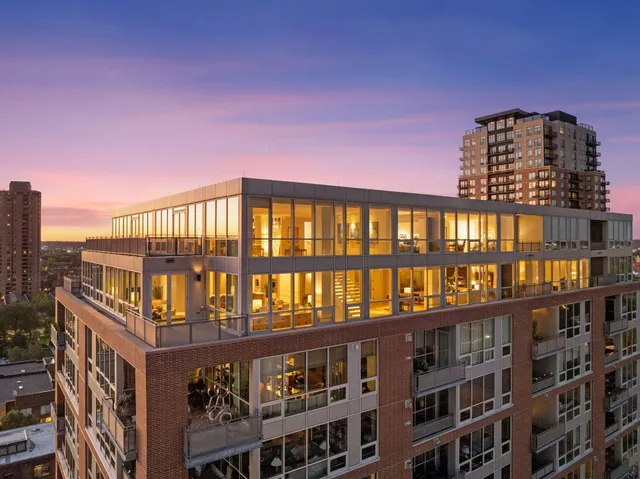 $4,200,000 | 222 2nd Street Southeast, Unit 1703, Minneapolis, MN 55414