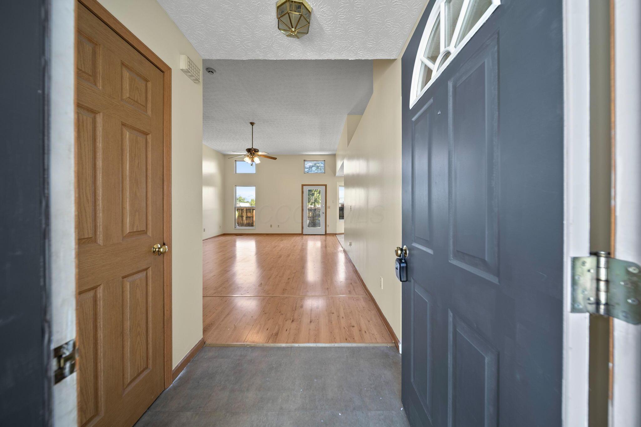 1500 Tera Alta Road Columbus, OH 43207 - Photo 13 of 61 6-web-or-mls-IMG_4856-2