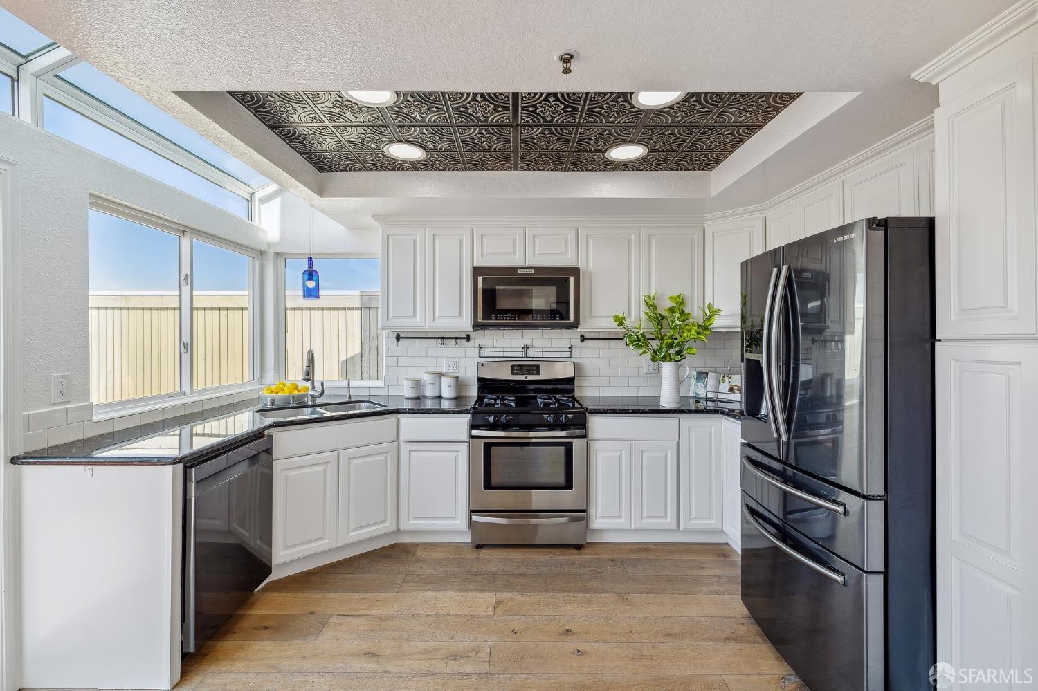 196 Treeview Drive Daly City, CA 94014 - Photo 16 of 56