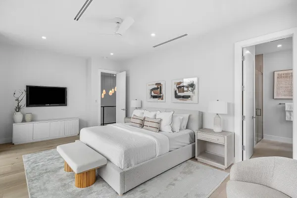 $3,745,000 | 721 Lake Avenue North, Delray Beach, FL 33483