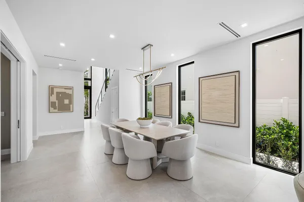 $3,745,000 | 721 Lake Avenue North, Delray Beach, FL 33483