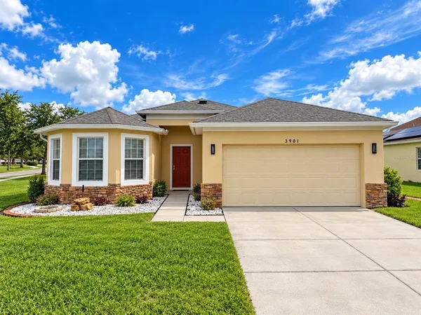$2,500 | 3901 Flowering Orchid Lane, Kissimmee, FL 34744