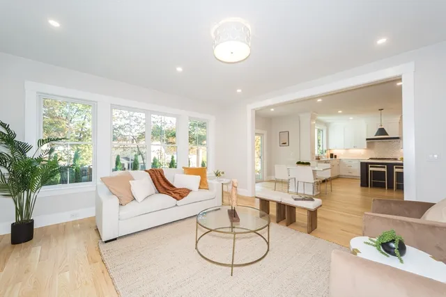 $1,850,000 | 3 Ferndale Road, Natick, MA 01760