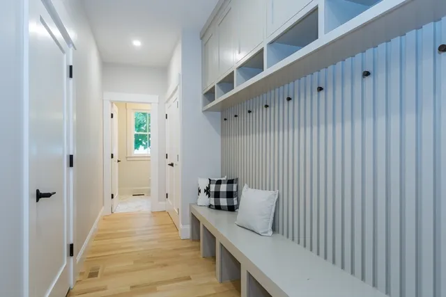 $1,850,000 | 3 Ferndale Road, Natick, MA 01760