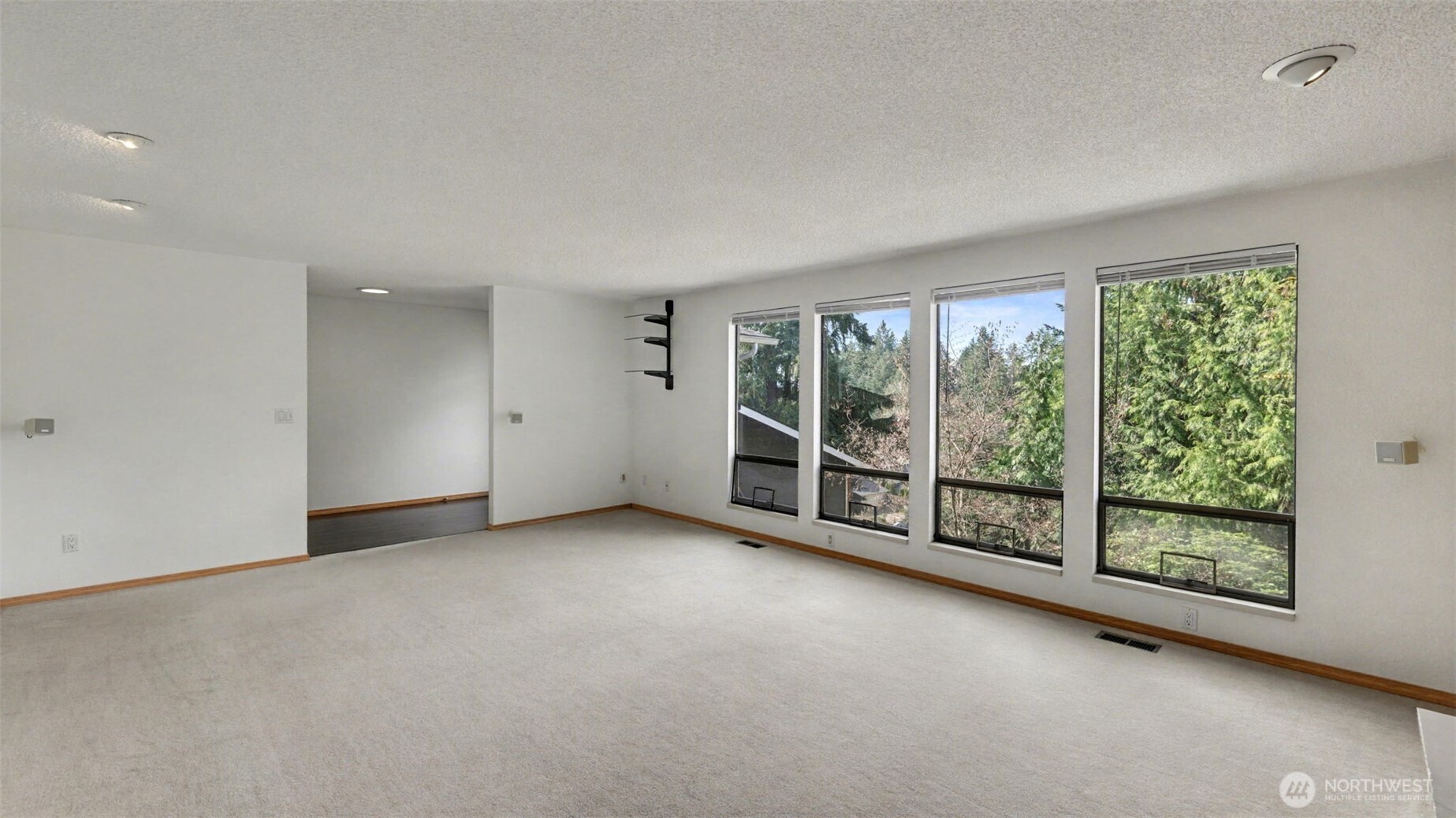 9628 123rd Avenue Southeast Renton, WA 98056 - Photo 19 of 39