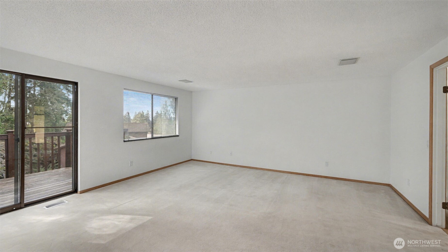 9628 123rd Avenue Southeast Renton, WA 98056 - Photo 20 of 39