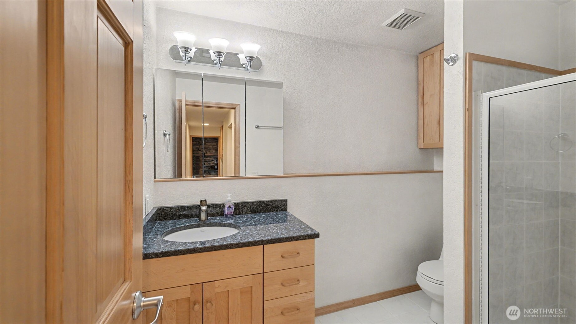 9628 123rd Avenue Southeast Renton, WA 98056 - Photo 30 of 39