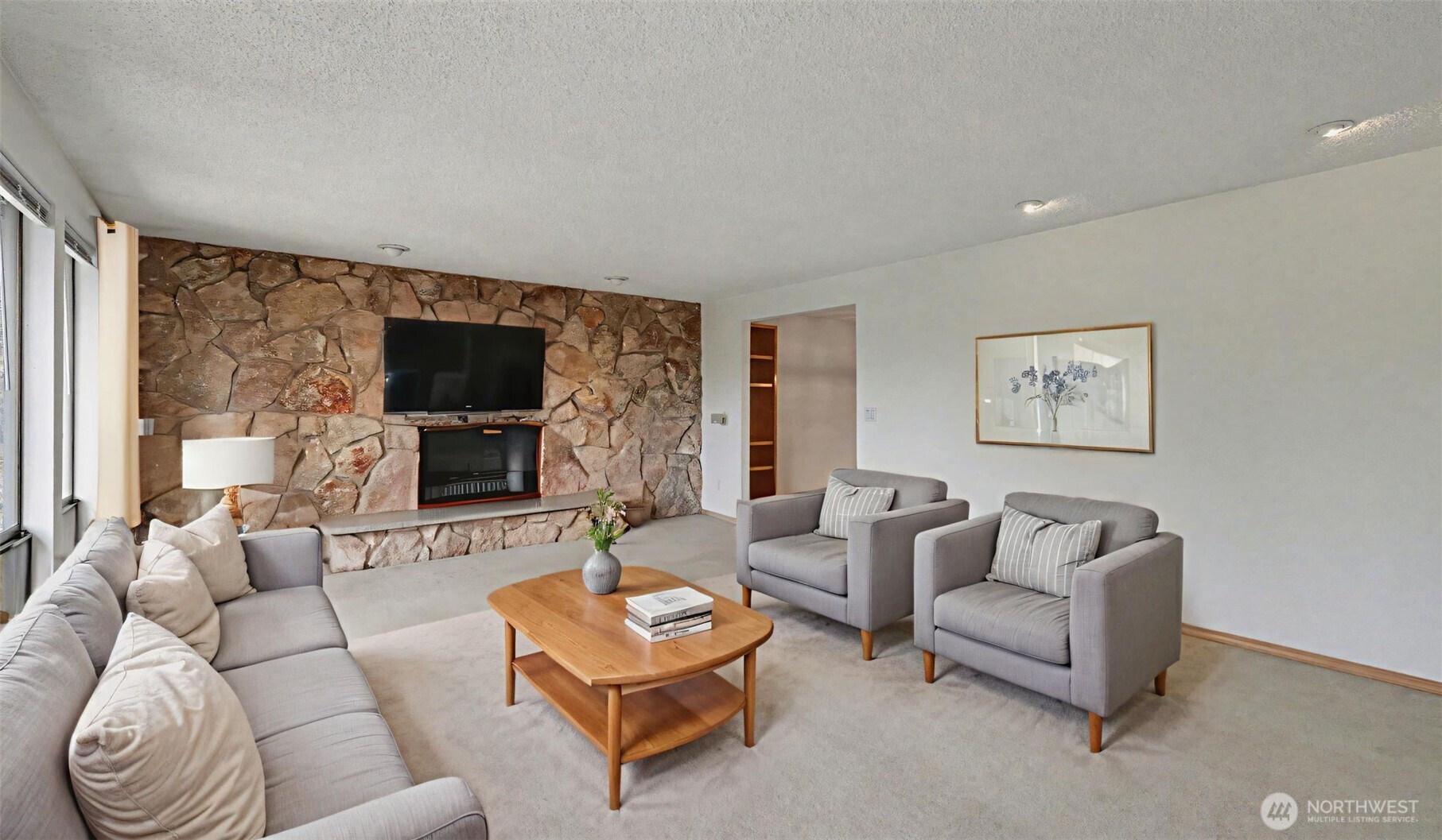 9628 123rd Avenue Southeast Renton, WA 98056 - Photo 6 of 39