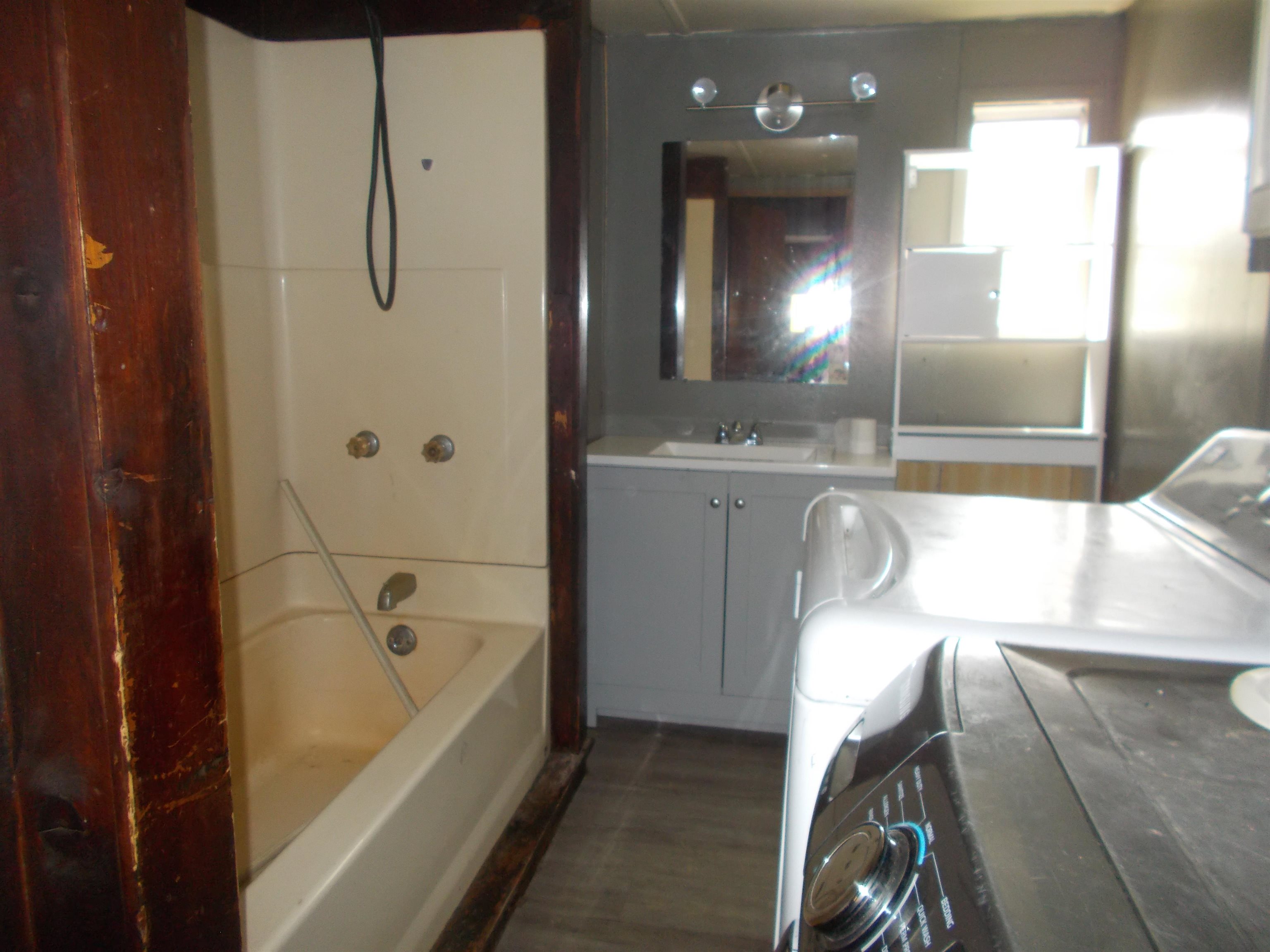 519 Ten Rod Road Farmington, NH 03835 - Photo 5 of 7
