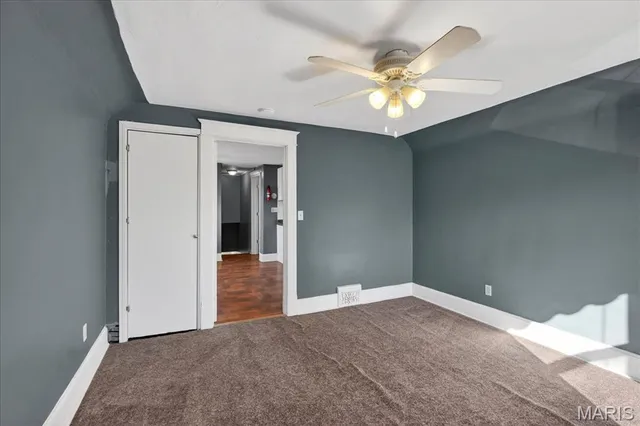 $159,900 | 221 Lebanon Avenue, Belleville, IL 62220