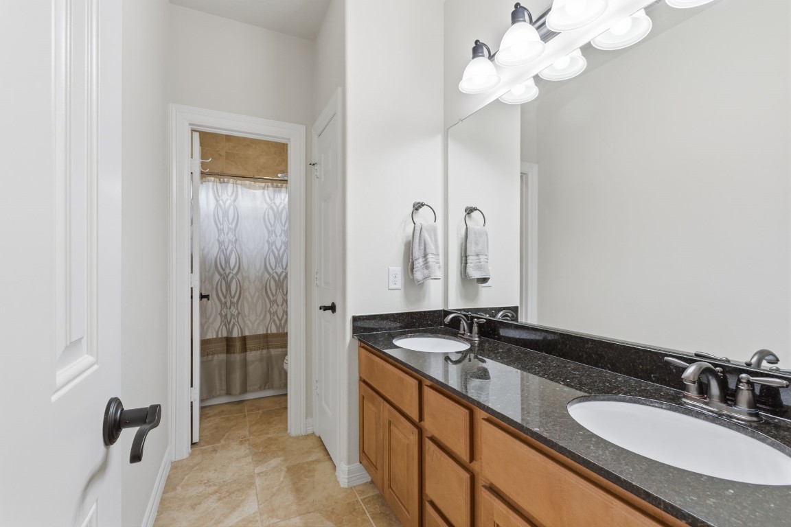 17711 Ravenno Lane Spring, TX 77379 - Photo 28 of 50 Dual sinks in Secondary Bath