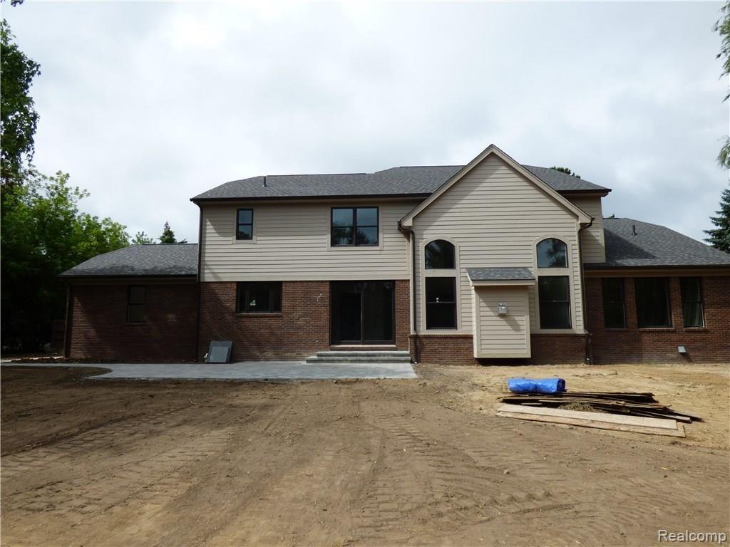 6775 Wing Lake Road Bloomfield Hills, MI 48301 - Photo 26 of 30 P1010133.JPG