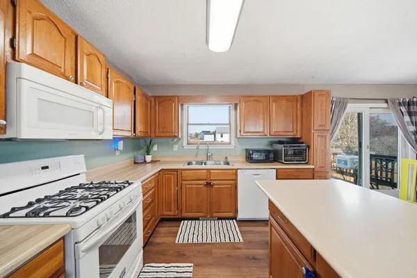 $344,900 | 7549 Wadding Drive, Onsted, MI 49265