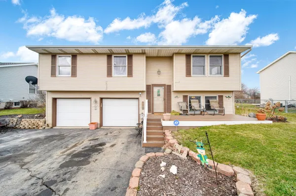 $344,900 | 7549 Wadding Drive, Onsted, MI 49265