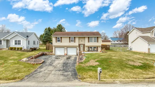 $344,900 | 7549 Wadding Drive, Onsted, MI 49265