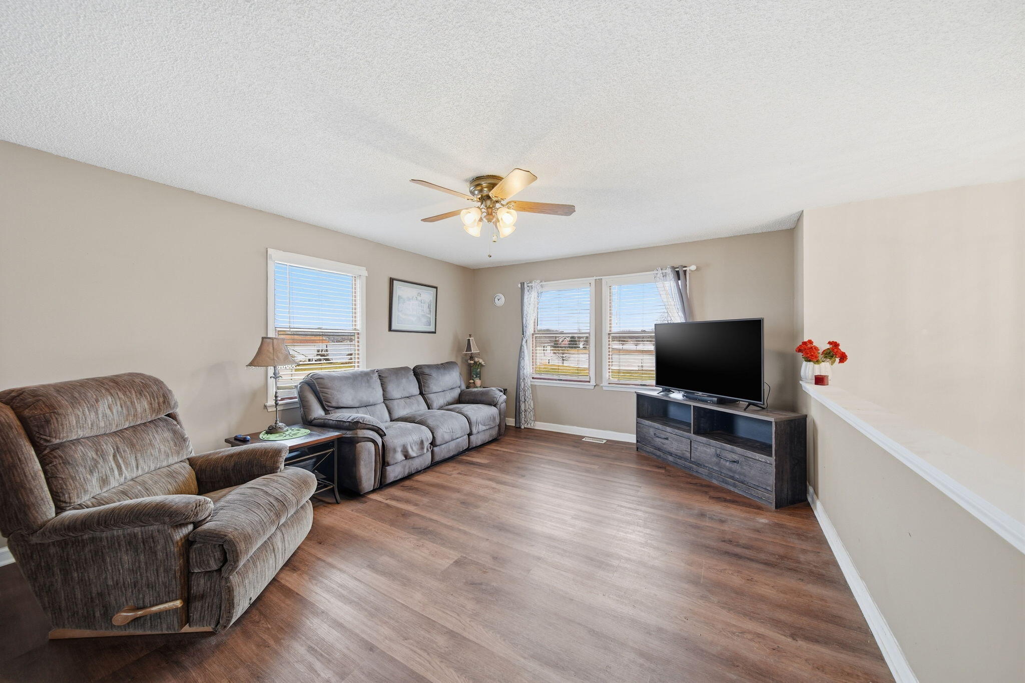 7549 Wadding Drive Onsted, MI 49265 - Photo 10 of 48 9-web-or-mls-DSC06512