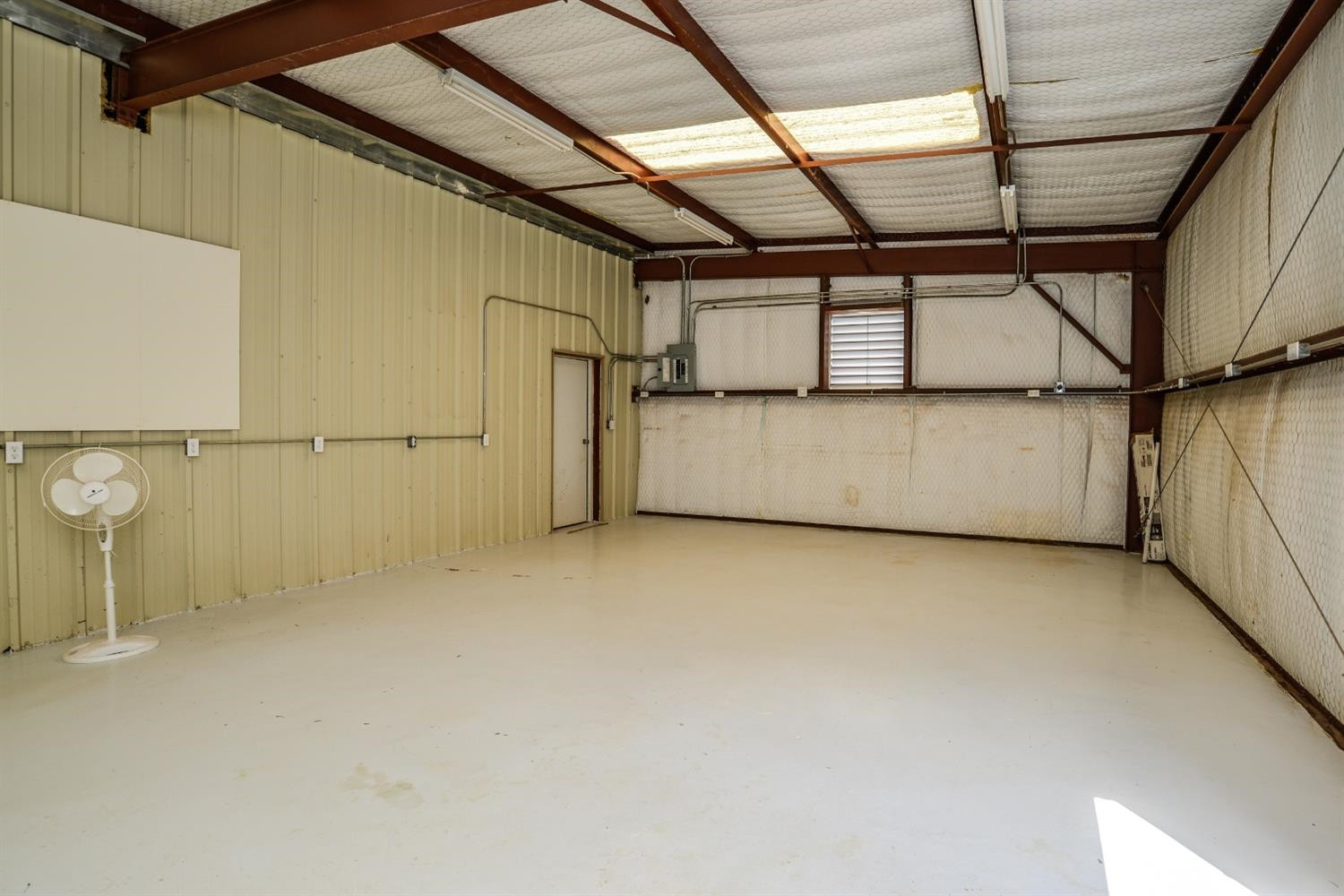 10406 County Road 6870 Lubbock, TX 79407 - Photo 12 of 37 Photo 12