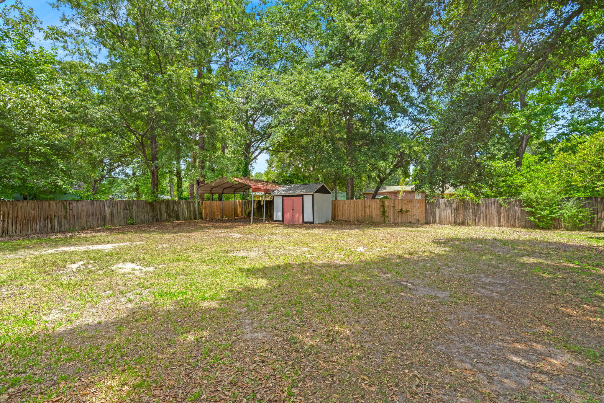 2632 Ridgewood Avenue Charleston, SC 29414 - Photo 23 of 23 26