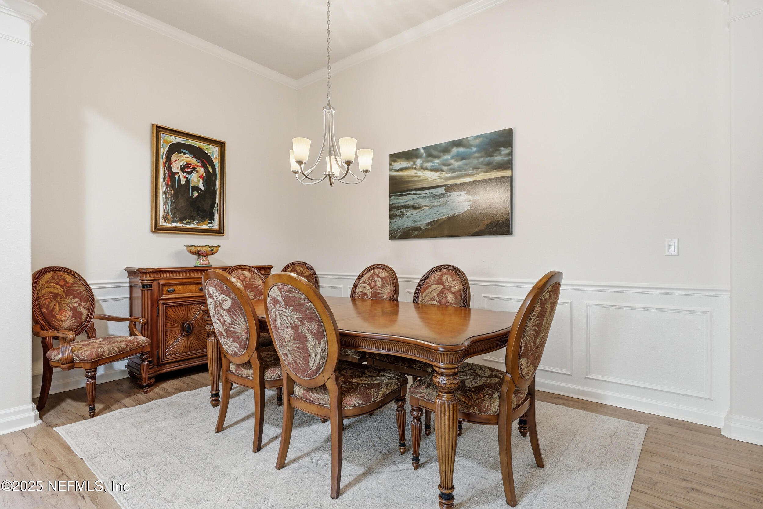 653 River Run Boulevard Ponte Vedra, FL 32081 - Photo 5 of 130 a view of a dining room with furniture and wooden floor