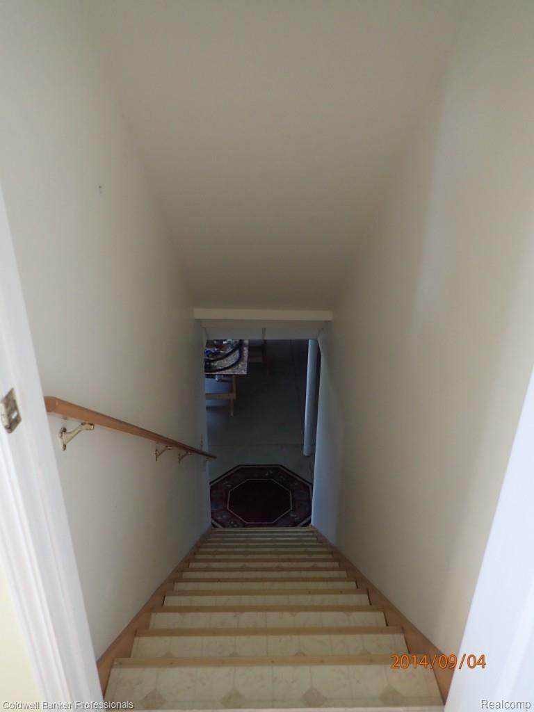 520 Maple Grove Road Lapeer, MI 48446 - Photo 32 of 48 P9040105.jpg