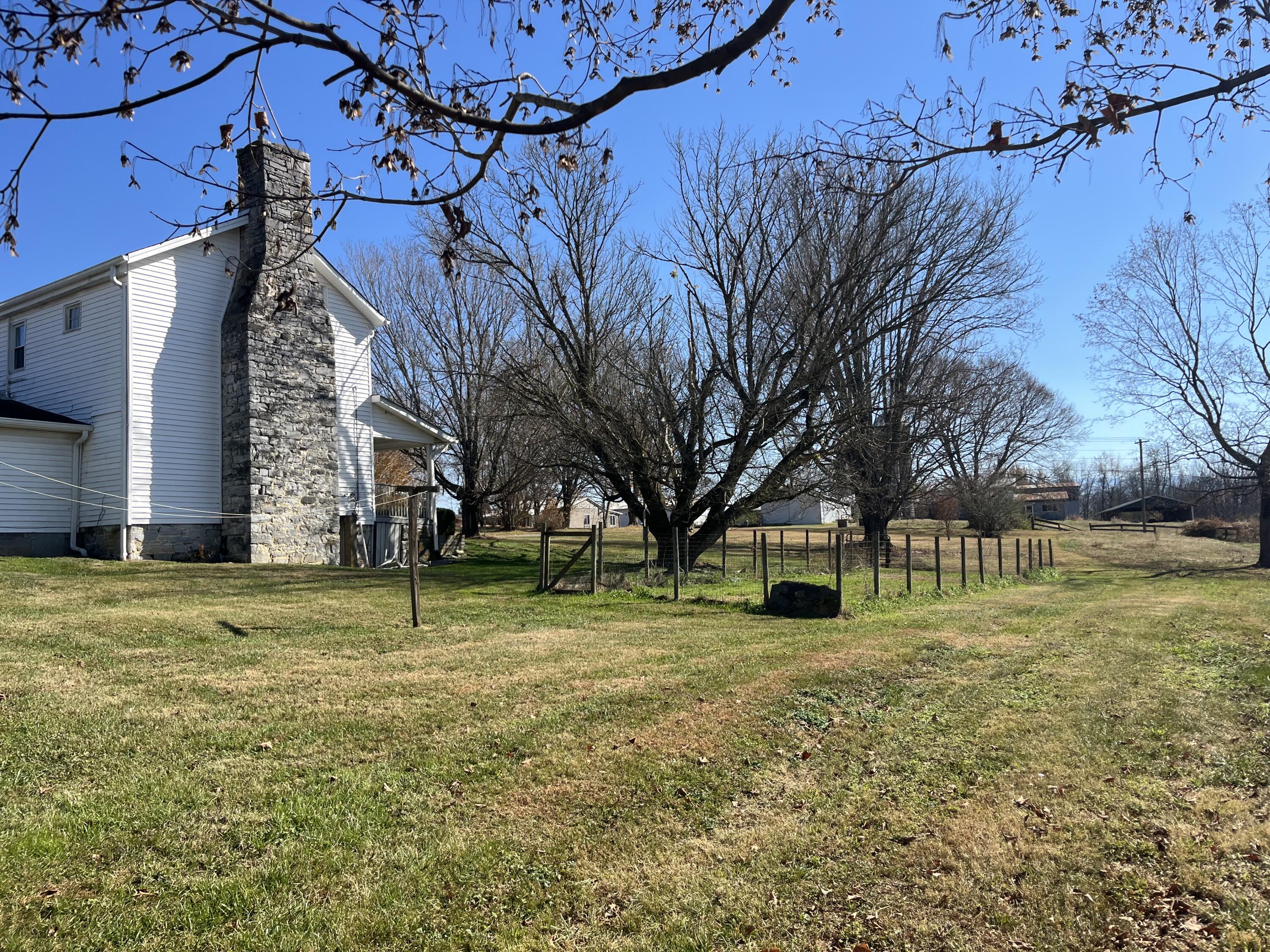 2725 Old Stage Road Afton, TN 37616 - Photo 5 of 54 Garden spot