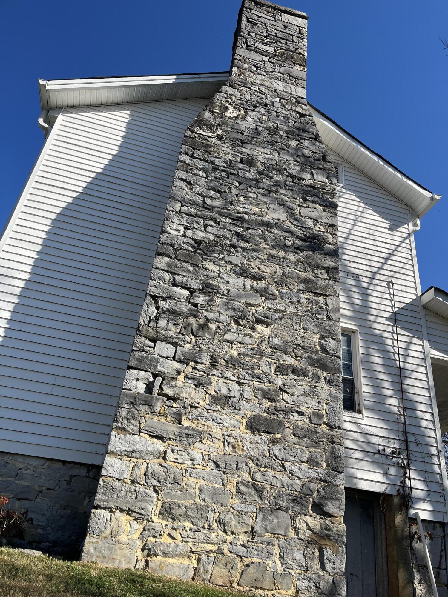 2725 Old Stage Road Afton, TN 37616 - Photo 6 of 54 Chimey