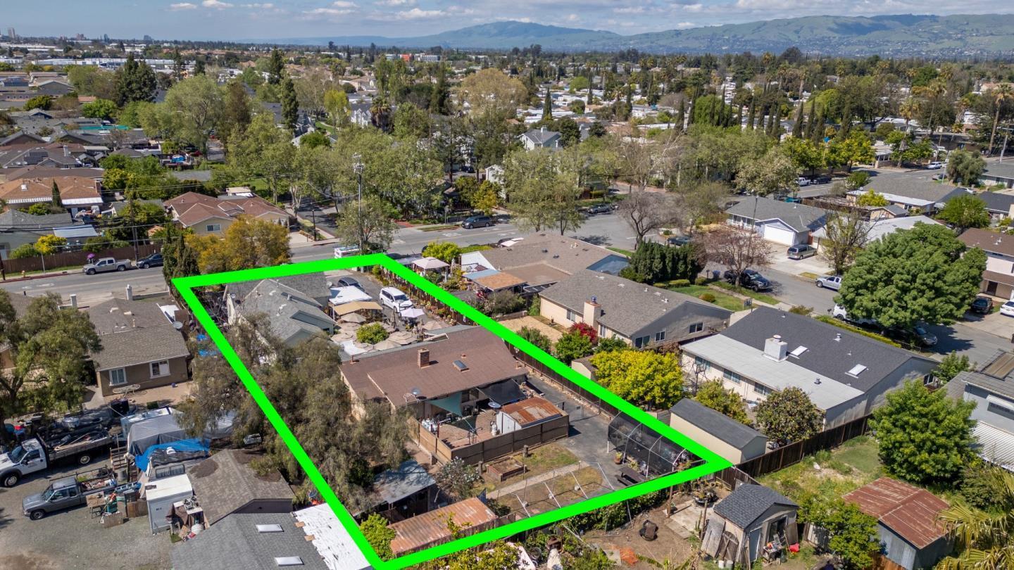 310 Lewis Road San Jose, CA 95111 - Photo 22 of 27 an aerial view of multiple house