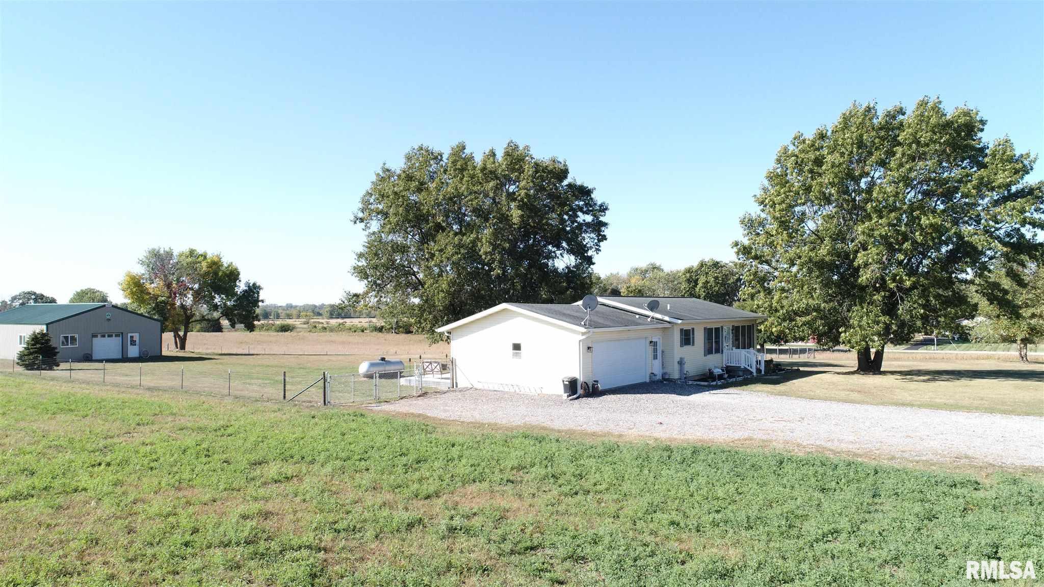 645 Bunker Hill Road Albany, IL 61230 - Photo 20 of 26 Gallery Image 20