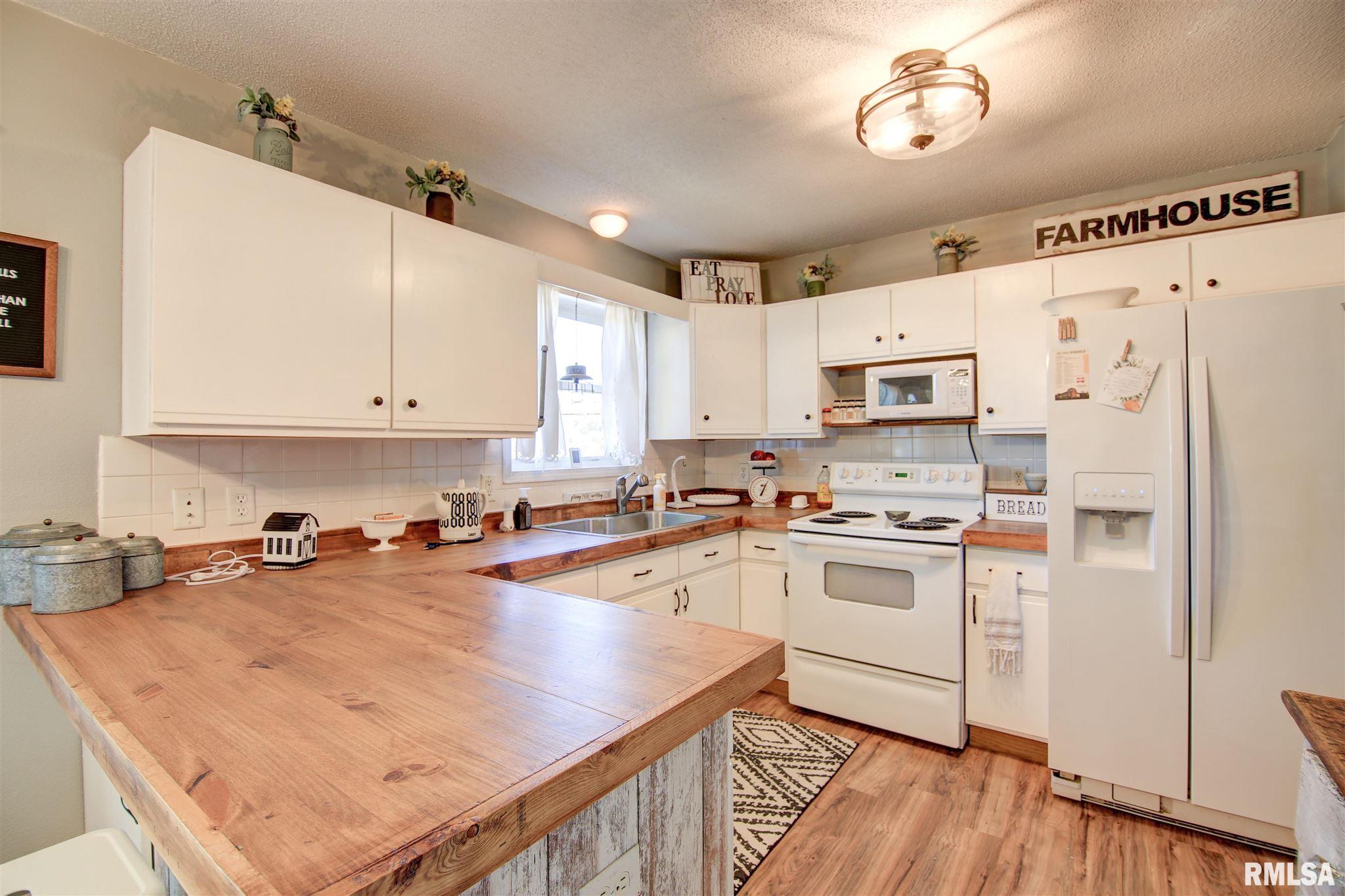 645 Bunker Hill Road Albany, IL 61230 - Photo 6 of 26 Gallery Image 6