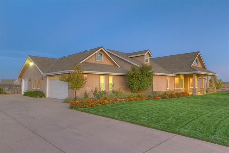 21305 Valley View Road Madera, CA 93638 - Photo 2 of 37