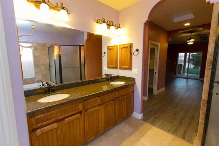 21305 Valley View Road Madera, CA 93638 - Photo 17 of 37