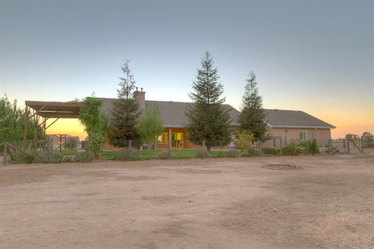 21305 Valley View Road Madera, CA 93638 - Photo 33 of 37