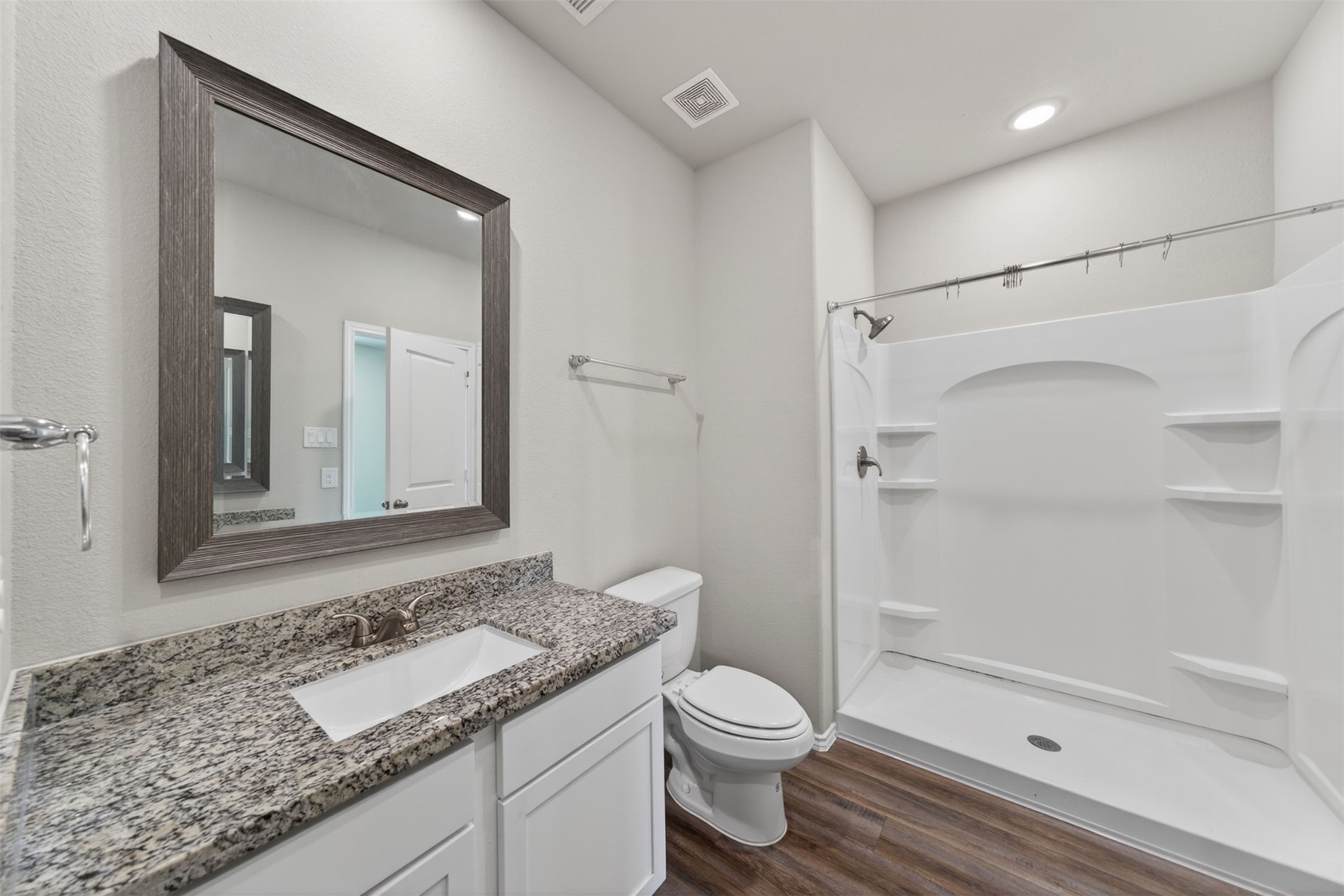 708 Crystal River Conroe, TX 77316 - Photo 17 of 39
