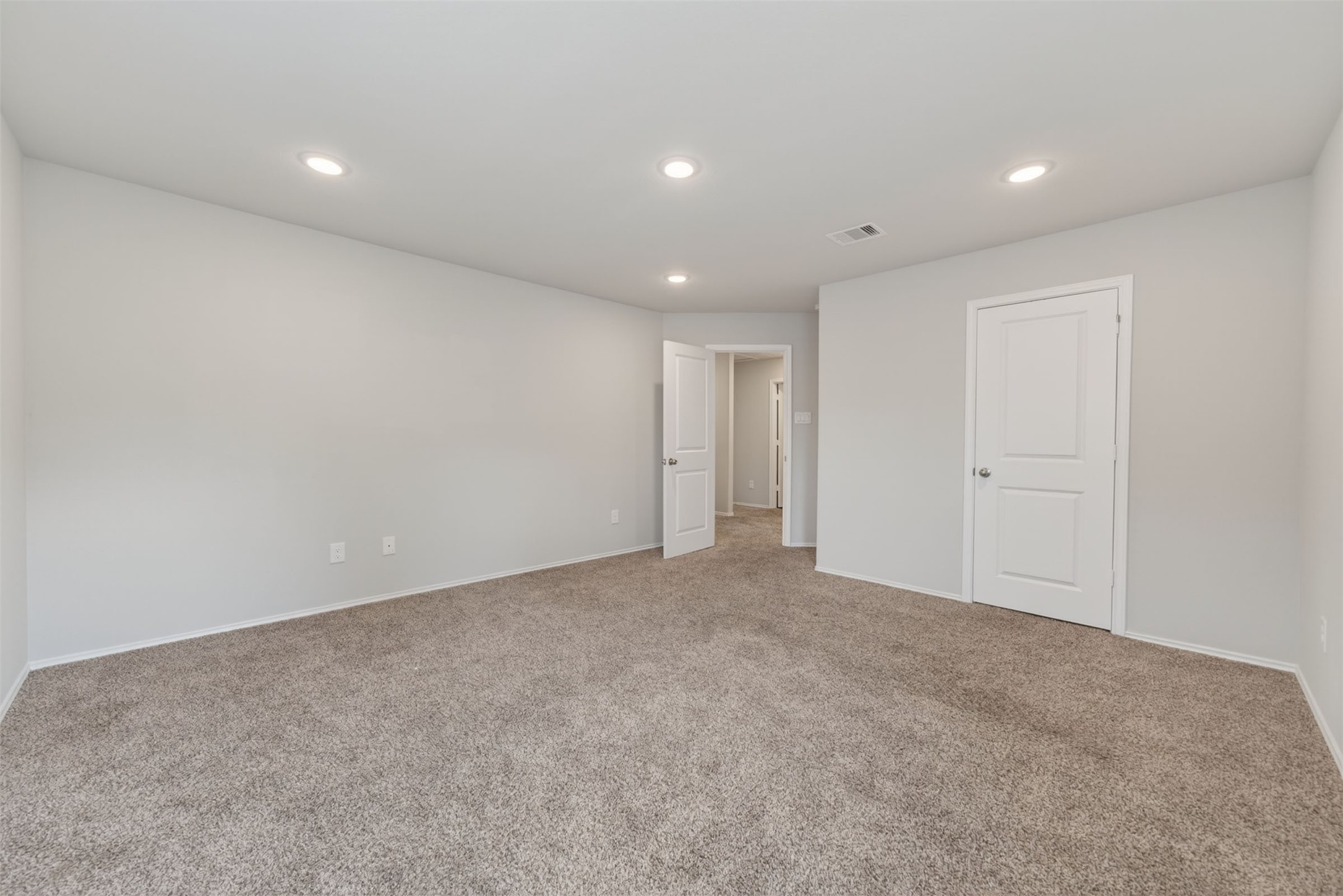 708 Crystal River Conroe, TX 77316 - Photo 21 of 39